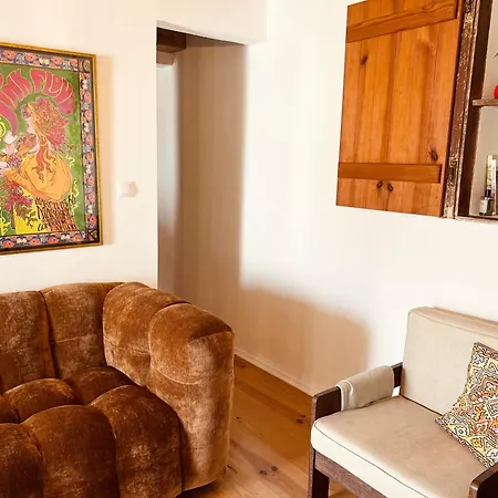 Like-home-t2-kina House-patio * Casas Velhas